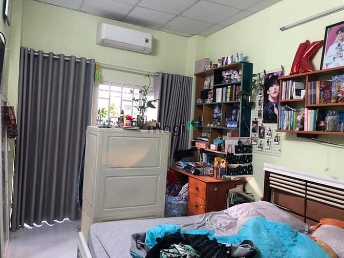 Hình ảnh Bán nhà Cách Mạng Tháng 8 Quận 3 38m2 chỉ 3.99 tỷ.