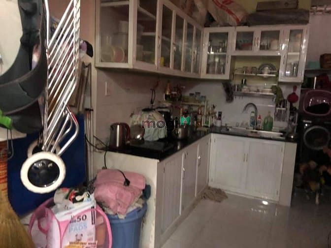 Hình ảnh Bán nhà Cách Mạng Tháng 8 Quận 3 38m2 chỉ 3.99 tỷ.