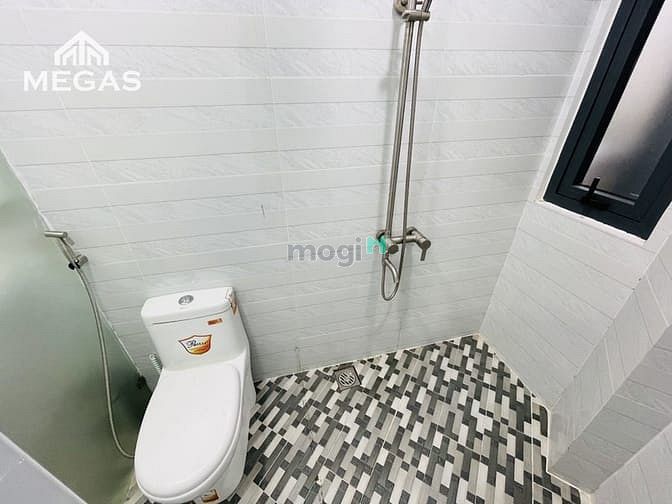 Hình ảnh Mb6623 nạp rút nhanh chóng 1PN Nội thất ĐẦY ĐỦ + BAN CÔNG nằm cạnh sân bay TSN