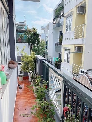 Hình ảnh Bán nhà hẻm gấp, phường 13, quận 3