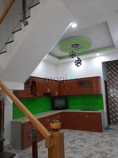 Hình ảnh Bán nhà gấp Hương lộ 2, quận Bình Tân