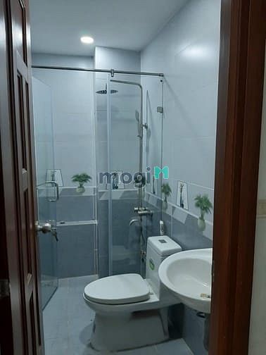 Hình ảnh Bán nhà gấp Hương lộ 2, quận Bình Tân