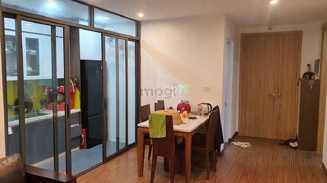 Hình ảnh Cần bán cc Phạm văn đồng 75m2,2 ngủ full nội thất, view thoáng, tầng đ