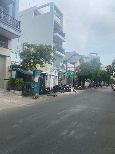 Hình ảnh Bán gấp lô đất thổ cư mặt tiền đường 79 Tân Quy Q.7