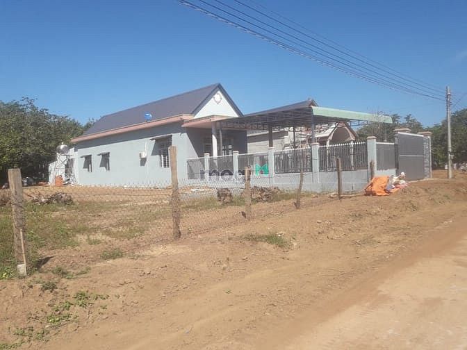 Hình ảnh Bán đất Bình Phước 280m2 có 100m2 đất ở đã có sổ riêng