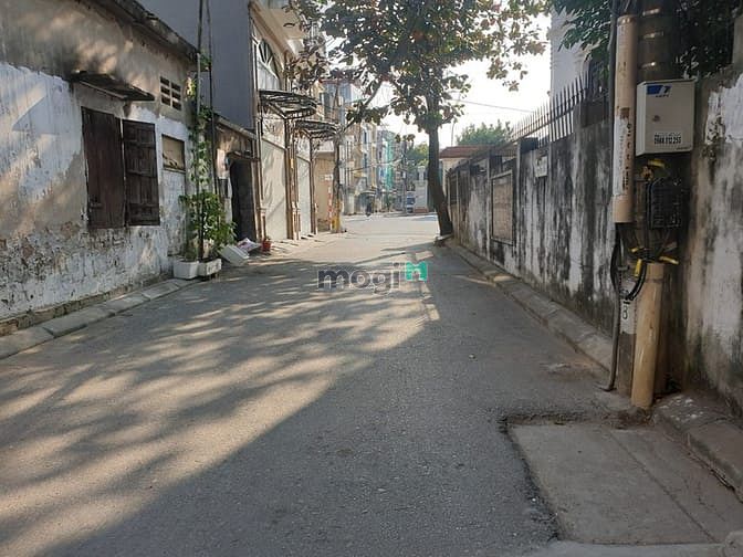 Hình ảnh Bán lô đất vuông vắn tại Vũ Xuân Thiều, Sài Đồng, Long Biên