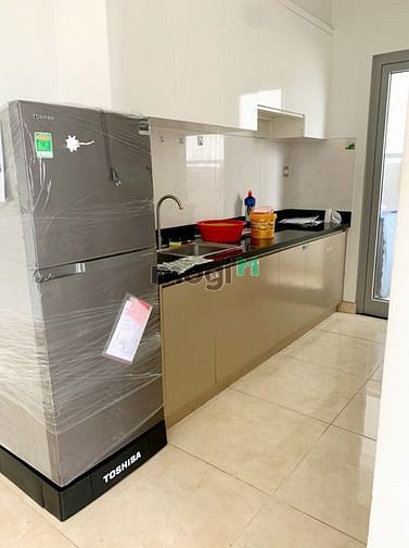 Hình ảnh Cho thuê giá rẻ căn 2PN, 68m2, có tủ lạnh, máy lạnh, rèm. 7 triệu/th