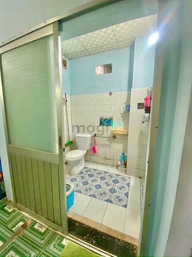 Hình ảnh Bán nhà cấp 4 Hoàng Văn Thụ phường 2 quận Tân Bình