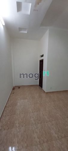 Hình ảnh Cho Thuê Nhà Q. Gò Vấp Địa chỉ : 554/2 Phạm Văn Đồng. Gò Vấp