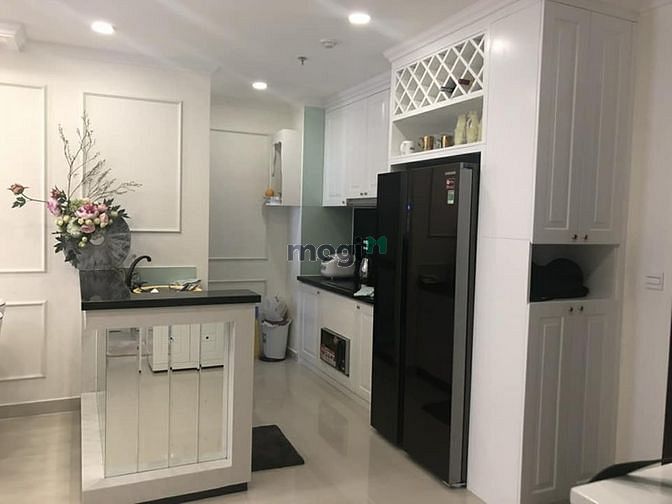 Hình ảnh - Chính chủ cần bán 63m2 Emerald Precinct. Đầy đủ nội thất