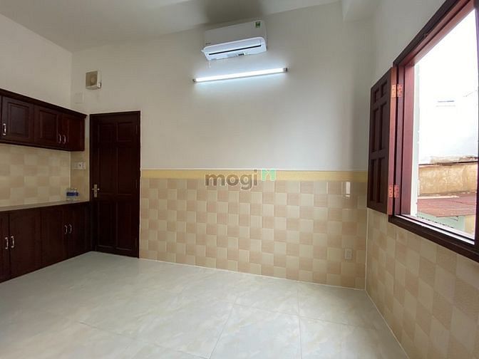 Hình ảnh Phòng trọ mới xây_Sẵn máy lạnh_DHYD_BVChợ Rẫy_Ba Tháng Hai_Lê Đại Hành