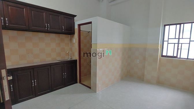 Hình ảnh Phòng trọ mới_Cửa sổ lớn_DHYD_BV Chợ Rẫy_3/2_Ngay Quận 5_Quận 10