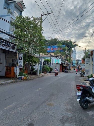 Hình ảnh Nhà mặt tiền cho thuê nguyên căn Gò Vấp