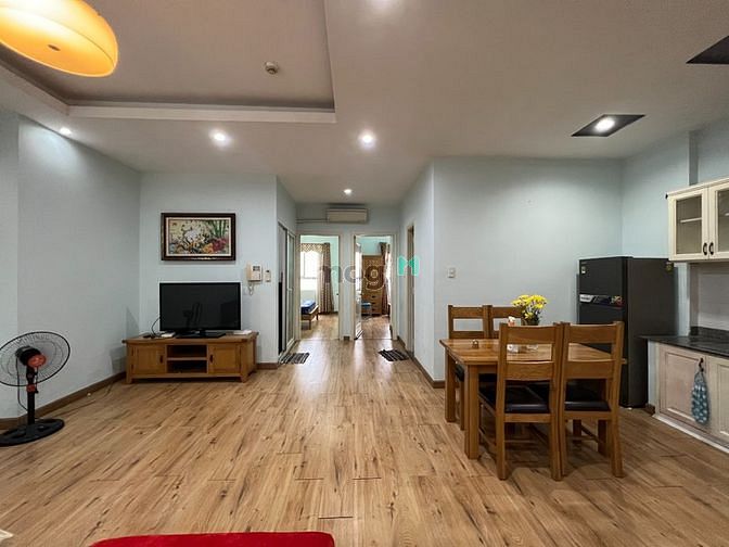 Hình ảnh Cho thuê chung cư quận 4, 2pn, 2wc, 10tr, đủ nội thất, cọc 1thag