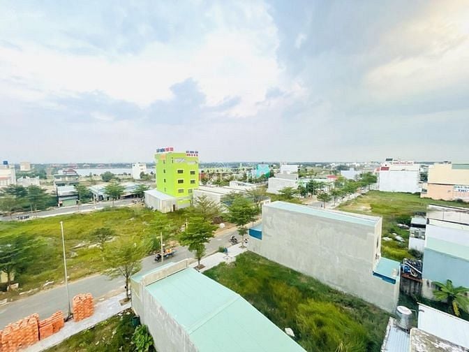 Hình ảnh Bán cặp thổ cư 210m2 KDC Tên Lửa 2 dân cư sầm uất thích hợp xây trọ