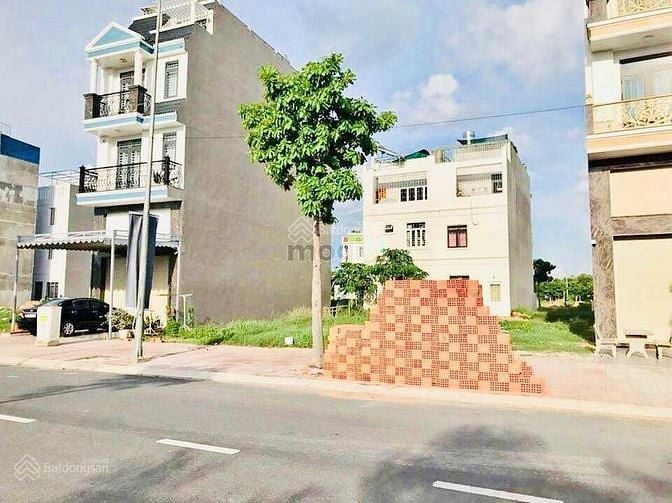 Hình ảnh Bán cặp thổ cư 210m2 KDC Tên Lửa 2 dân cư sầm uất thích hợp xây trọ