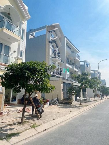 Hình ảnh Bán cặp thổ cư 210m2 KDC Tên Lửa 2 dân cư sầm uất thích hợp xây trọ