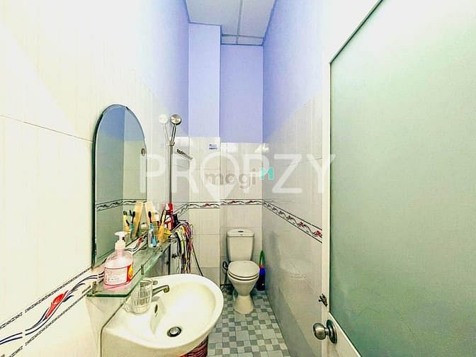 Hình ảnh Bán Nhà HXH 98M2 Gía 3Tỷ7 Đã Có Sổ