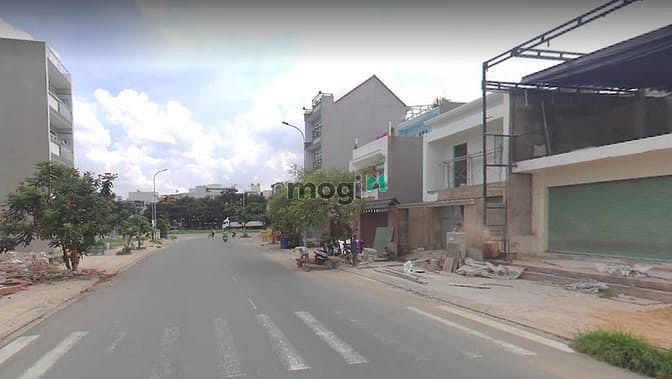 Hình ảnh Bán Miếng Đất Gần 72M2 , Ngay KDC Êm Đềm - Thủ Đức