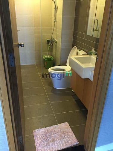 Hình ảnh * 2 PN Sunrise City, diện tích lớn 95 m2, view ĐÔNG