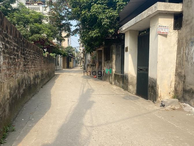 Hình ảnh Bán đất ngõ 44 Tư Đình, ngay đối diện chợ Tư Đình,ô tô vào tận đất