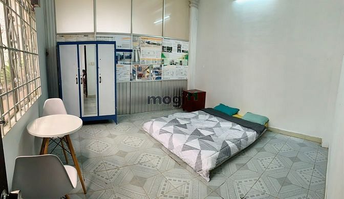 Hình ảnh Phòng cho thuê ngay nhà thi đấu phú thọ giá chỉ 2tr7, ban công