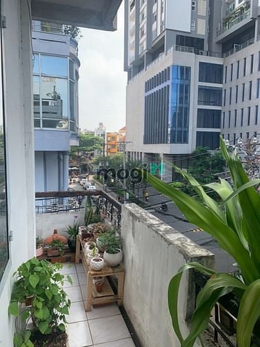 Hình ảnh Phòng cho thuê ngay nhà thi đấu phú thọ giá chỉ 2tr7, ban công