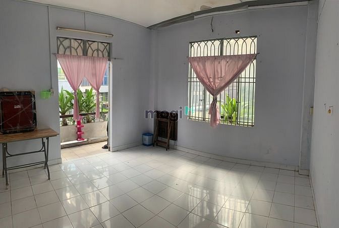 Hình ảnh Phòng cho thuê ngay nhà thi đấu phú thọ giá chỉ 2tr7, ban công