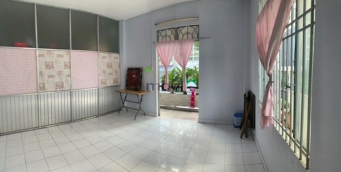 Hình ảnh Phòng cho thuê ngay nhà thi đấu phú thọ giá chỉ 2tr7, ban công