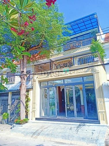 Hình ảnh Bán nhà 2.5 lầu KDC Nam Long Phú Thuận, Quận7
