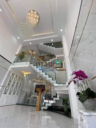 Hình ảnh Bán Nhà Phố 85 M2 Quận 12 4pn 4wc Đã Có Sổ