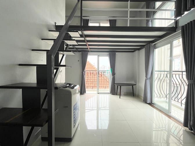 Hình ảnh Cho Thuê Căn Hộ Dịch Vụ Quận 7 2 ban công
