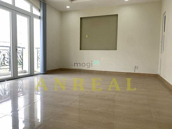 Hình ảnh Biệt Thự Ven Sông Sài Gòn Giá Thuê 30 Triệu/Tháng