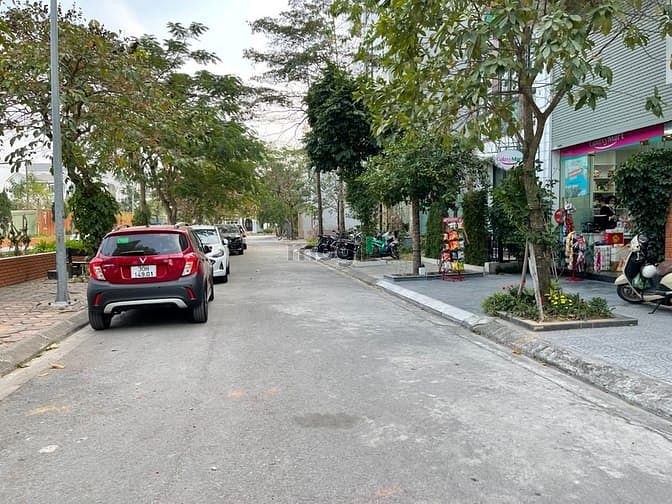 Hình ảnh Bán 75,5m2 đất đấu giá Việt Hưng, view thoáng, cạnh Vinhomes.