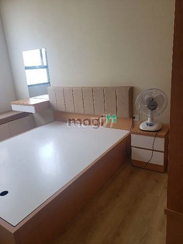 Hình ảnh Căn  Hộ 1PN Icon56 q4 tầng cao, mới hoàn thiện