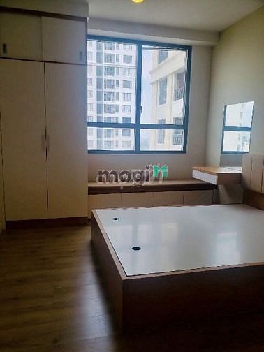 Hình ảnh Căn  Hộ 1PN Icon56 q4 tầng cao, mới hoàn thiện