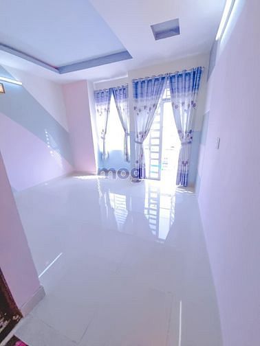 Hình ảnh Phòng trọ có ban công, máy lạnh