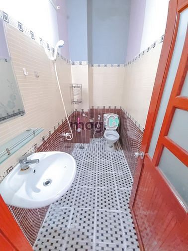 Hình ảnh Phòng trọ có ban công, máy lạnh