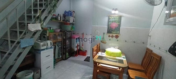 Hình ảnh Nhà Tây Hòa quận 9,105m2,5 PN,GIÁ 5,5 TỶ