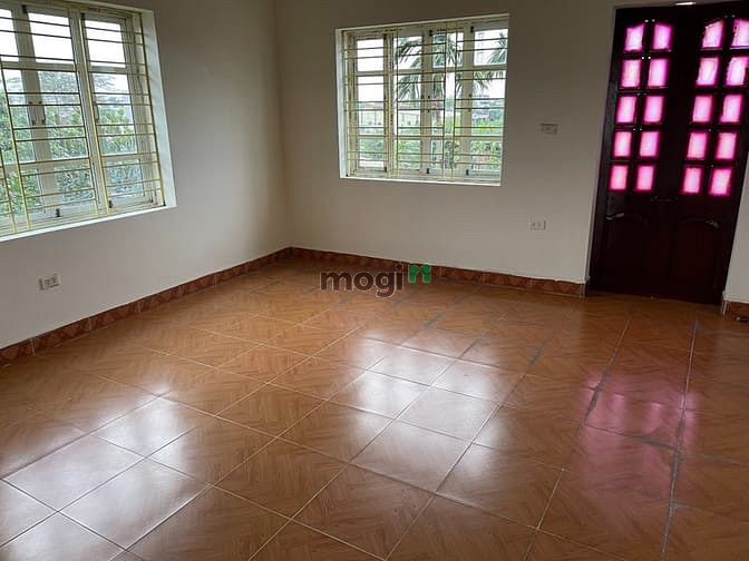 Hình ảnh Nhà Tràng An Chúc Sơn 3 tầng, Lô góc 70m, ô tô tải đỗ cửa, 1.87 tỷ