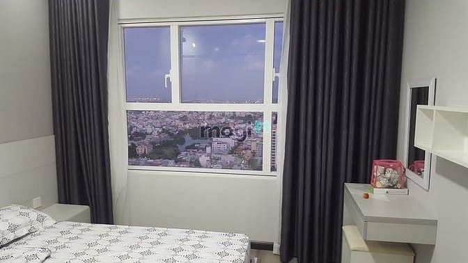 Hình ảnh Bán CHCC Sunrise city 76m2 view hồ bơi Central
