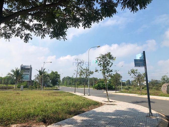 Hình ảnh Bán đất Đức Hoà  -  1tỷ150  -  85M2 có sổ sẵn