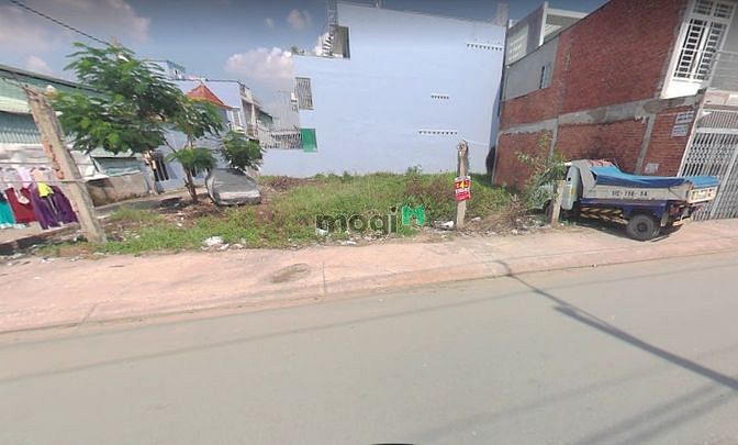 Hình ảnh Cuối năm sang tên 2lo liền kề QL50 giá 785TR bình Chánh