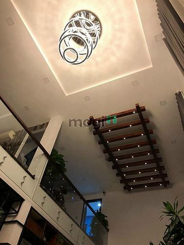 Hình ảnh Đơn lập góc vị trí đẹp, 2 MT thoáng đãng, có ưu đãi làm NT mới