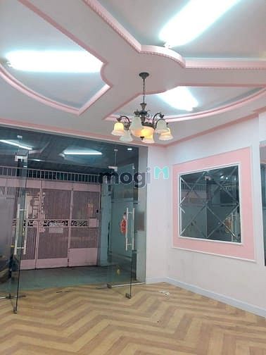 Hình ảnh Cho thuê hẻm 8m 152/8 Thành Thái Q10 5x20m 3L 36 triệu