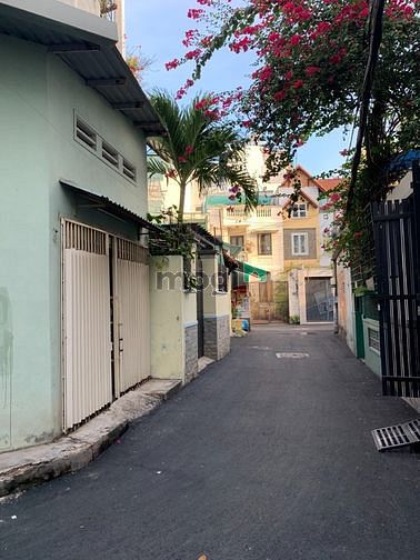 Hình ảnh Cần bán đất tặng nhà câp 4 , 103 m2 ,đường sô 10 ,P bình an ,Q2
