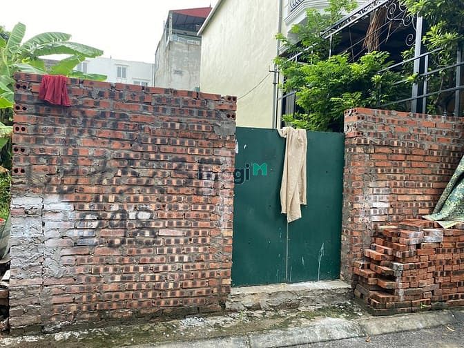 Hình ảnh Chính chủ bán 103m đất Giang Biên, căn góc, đường ô tô chạy thông