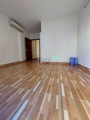 Hình ảnh Cho thuê nhà nguyên căn sát hai bên chung cư