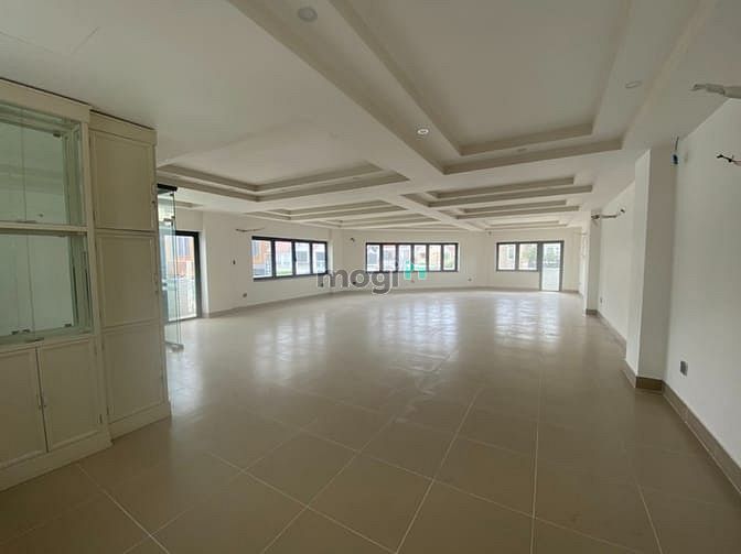 Hình ảnh Căn góc Trần Văn Kiểu,Q6, mới xây,18*9, hầm, trệt, 2lầu, st, thang máy