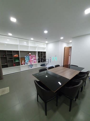 Hình ảnh 2MT văn phòng Tô Hiến Thành P13 Q10